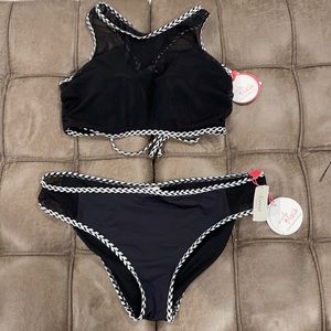 Profile Blush Black and White  Two Piece Swimsuit Swimwear Bikini Size L…